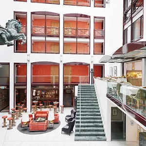 Living Grosser Kurfuerst Hotell Berlin